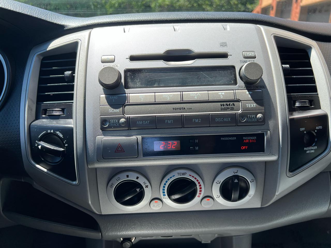 Toyota Tacoma Access Cab V6 4WD 2011