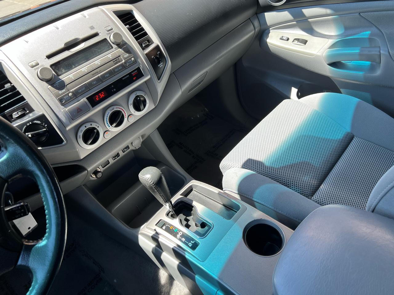Toyota Tacoma Access Cab V6 4WD 2011