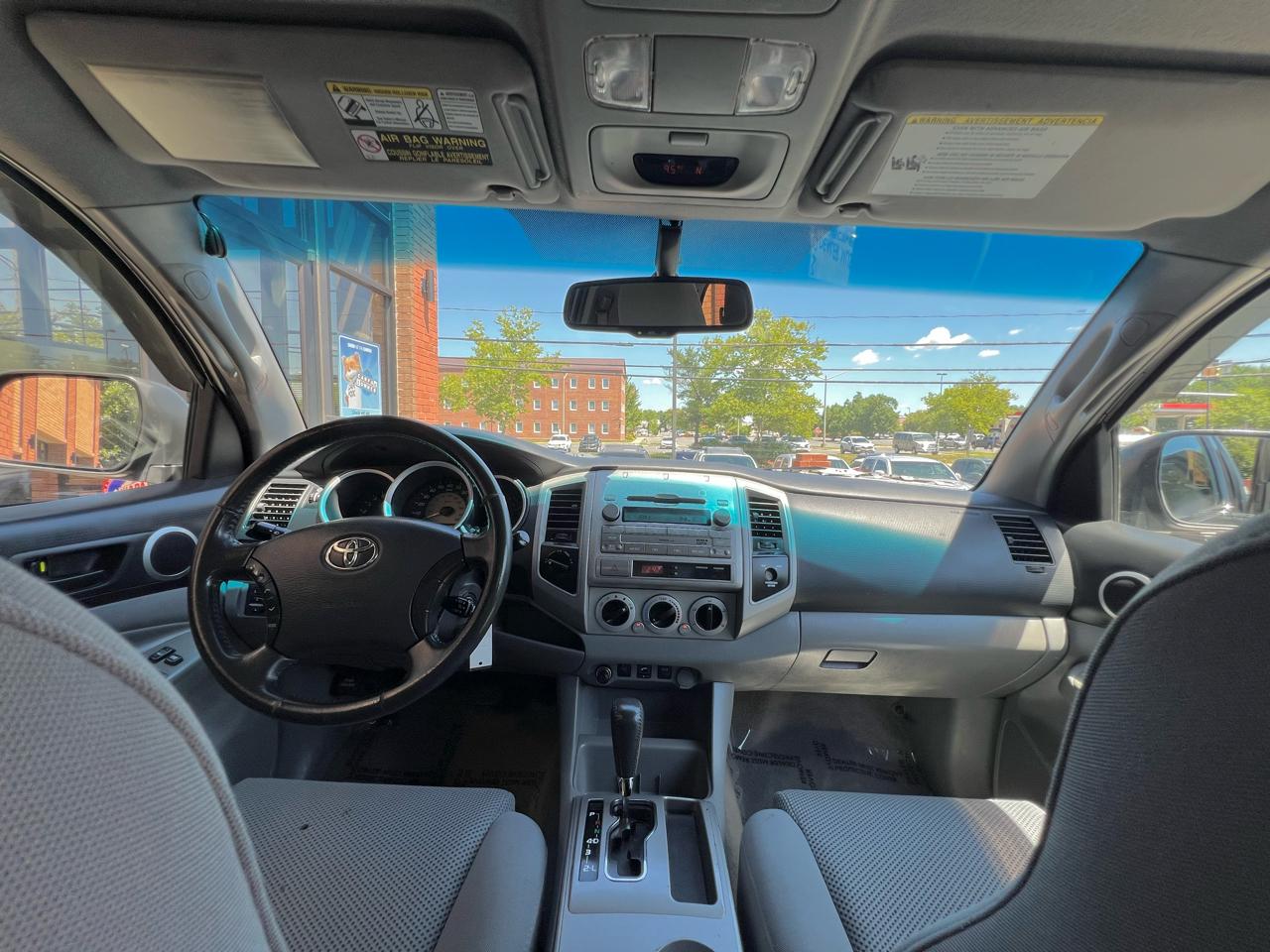 Toyota Tacoma Access Cab V6 4WD 2011