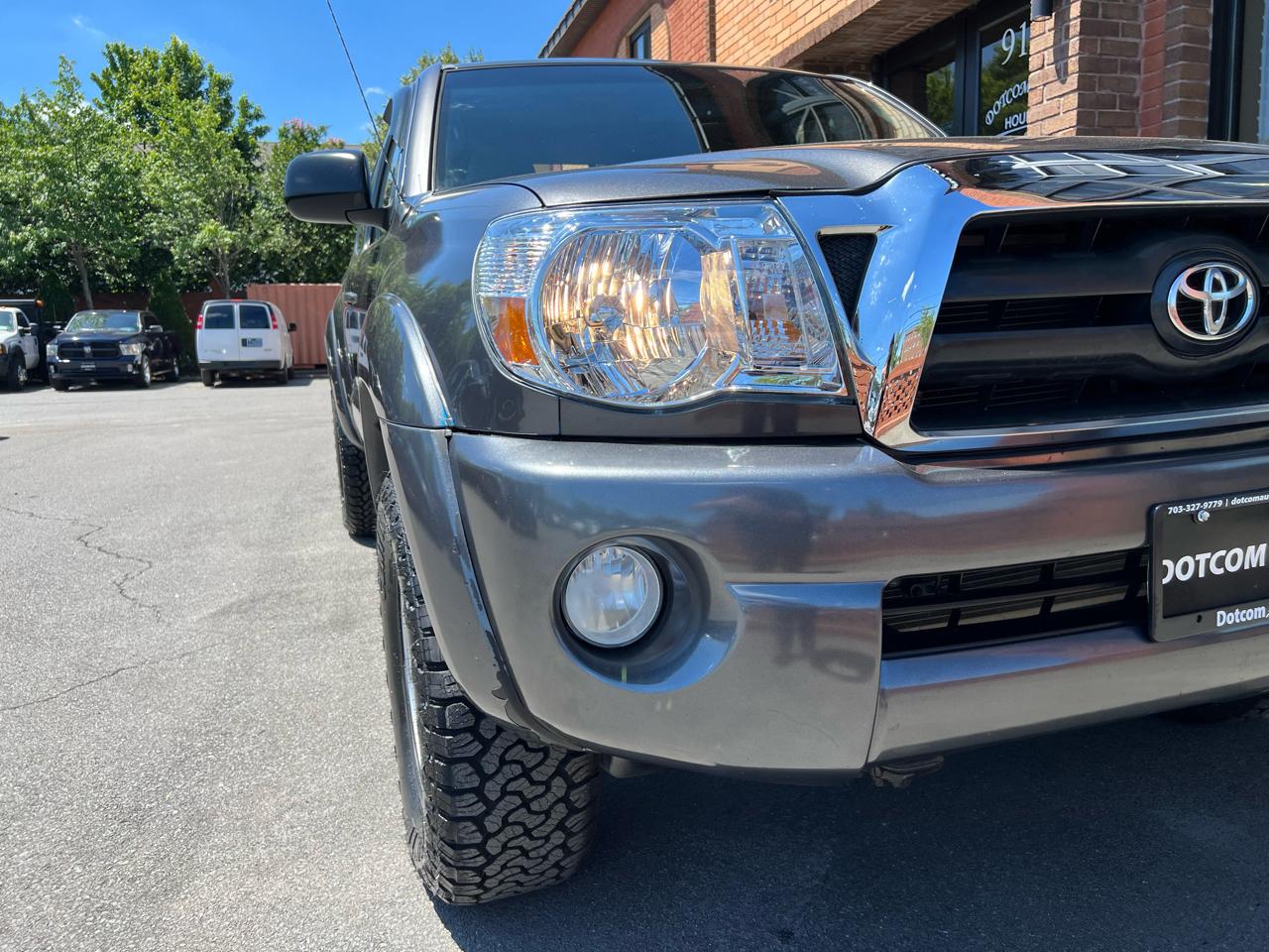 Toyota Tacoma Access Cab V6 4WD 2011