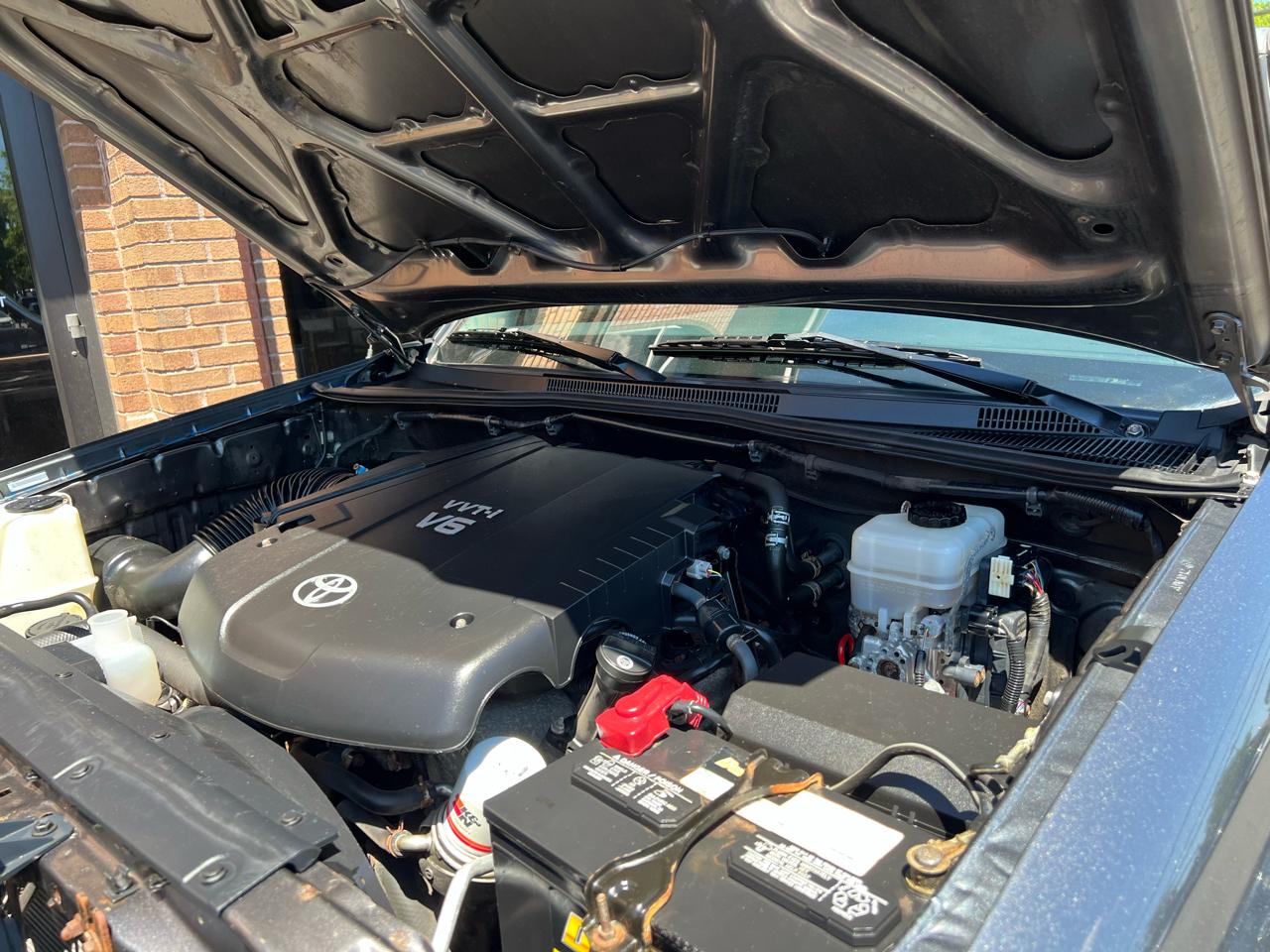 Toyota Tacoma Access Cab V6 4WD 2011