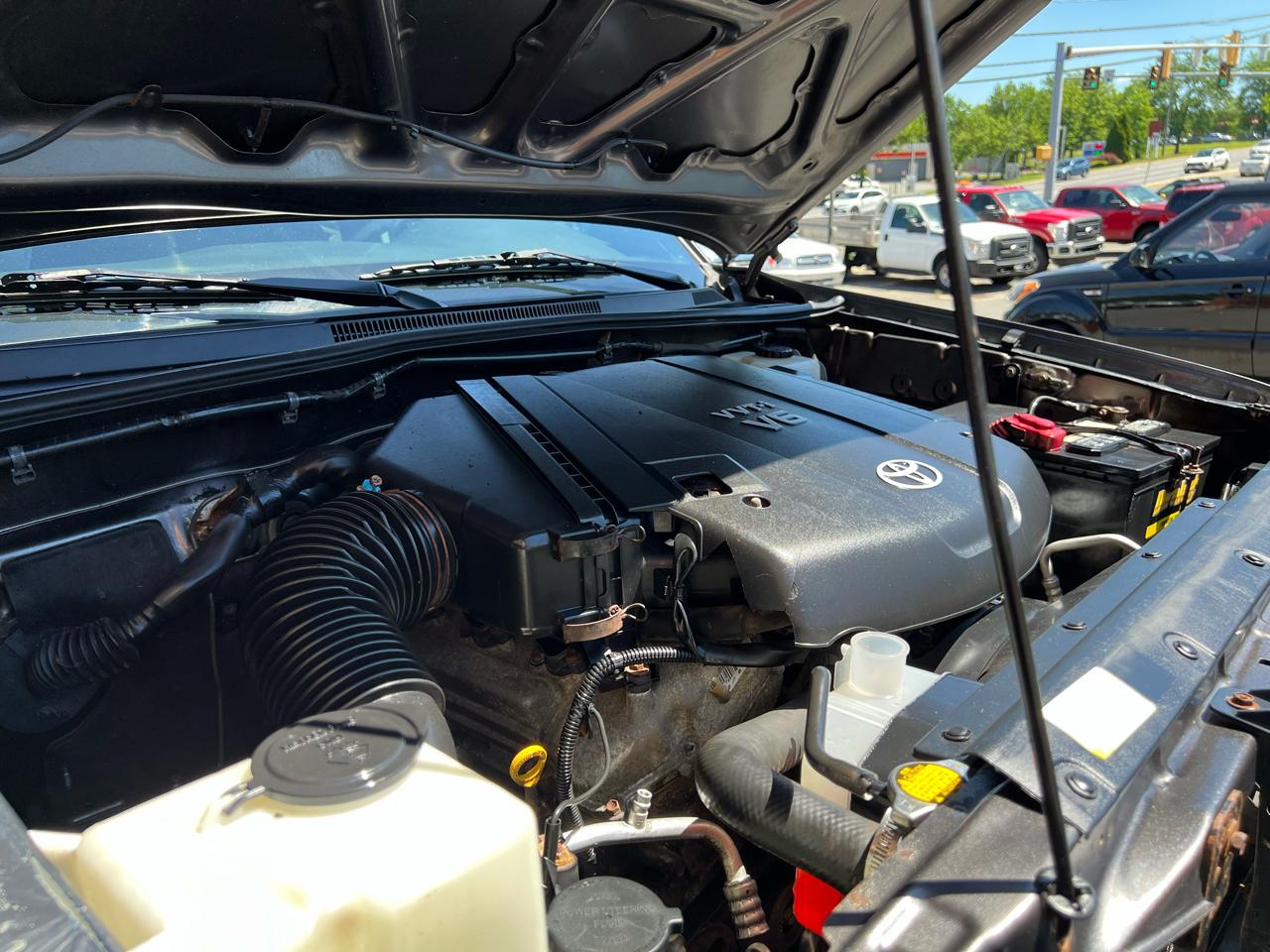 Toyota Tacoma Access Cab V6 4WD 2011