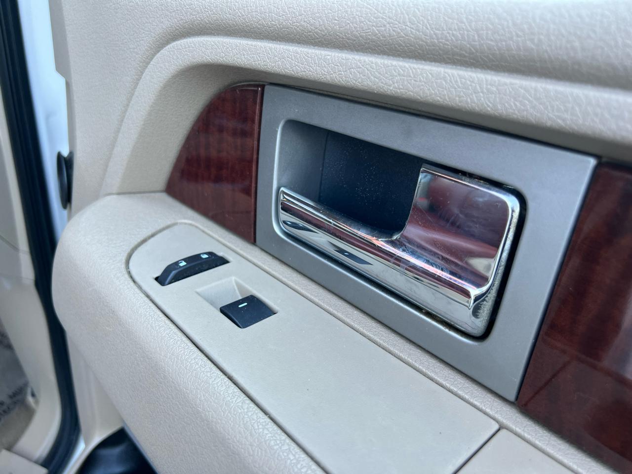 Ford F-150 Lariat SuperCrew 6.5-ft. Bed 4WD 2010