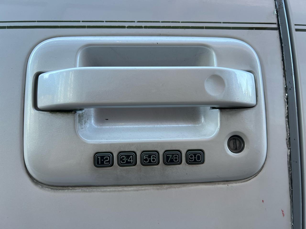 Ford F-150 Lariat SuperCrew 6.5-ft. Bed 4WD 2010