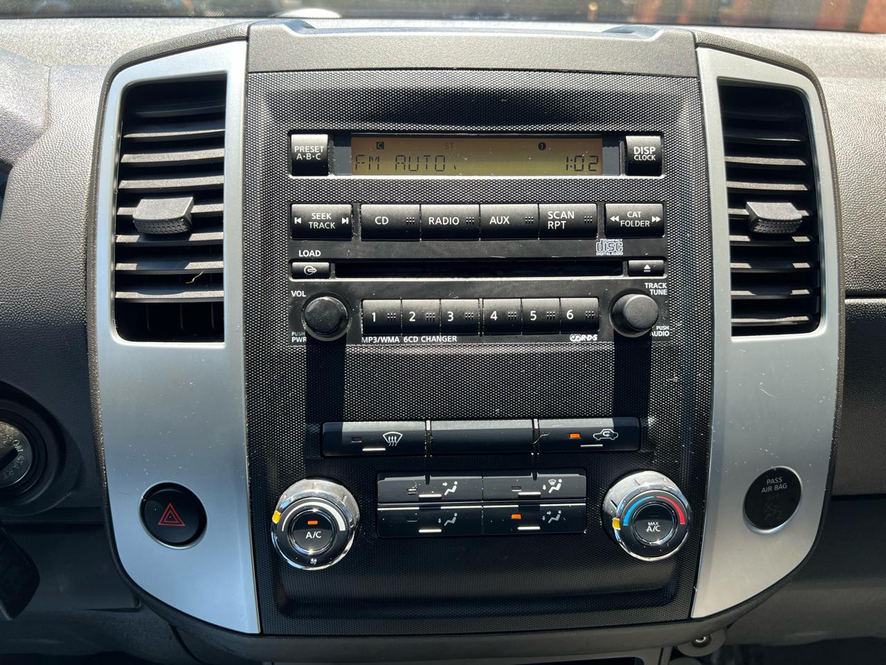 Nissan Frontier SV V6 King Cab 4WD 2012