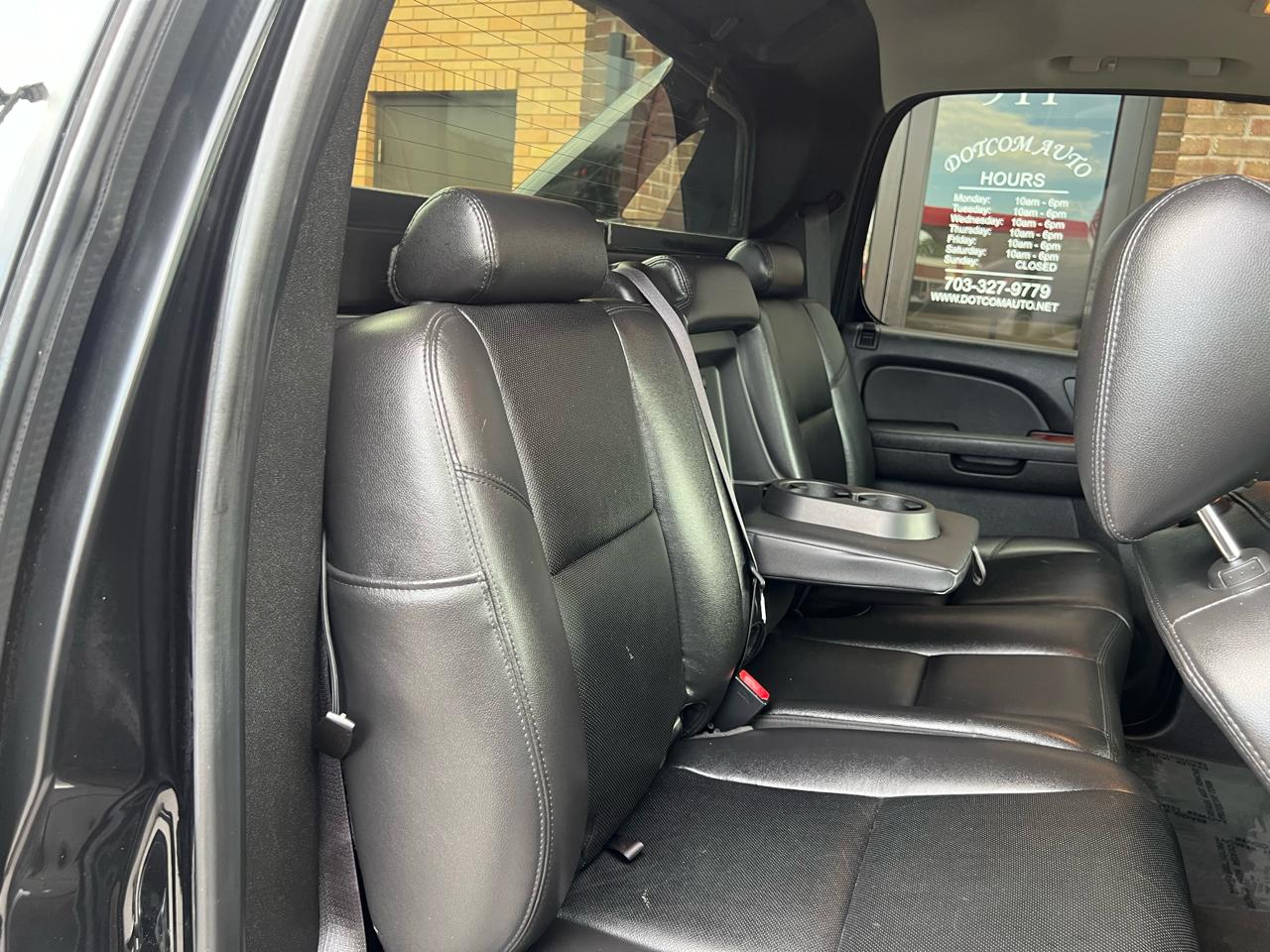 Chevrolet Avalanche LTZ 4WD 2013