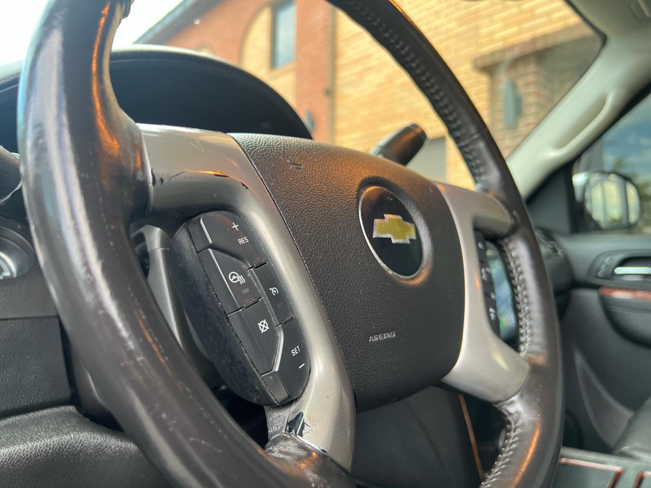 Chevrolet Avalanche LTZ 4WD 2013
