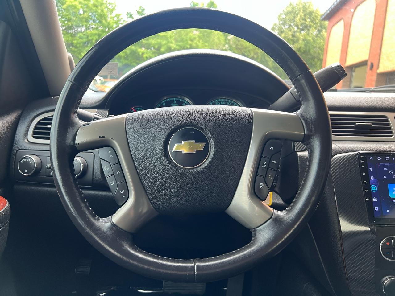Chevrolet Avalanche LTZ 4WD 2013