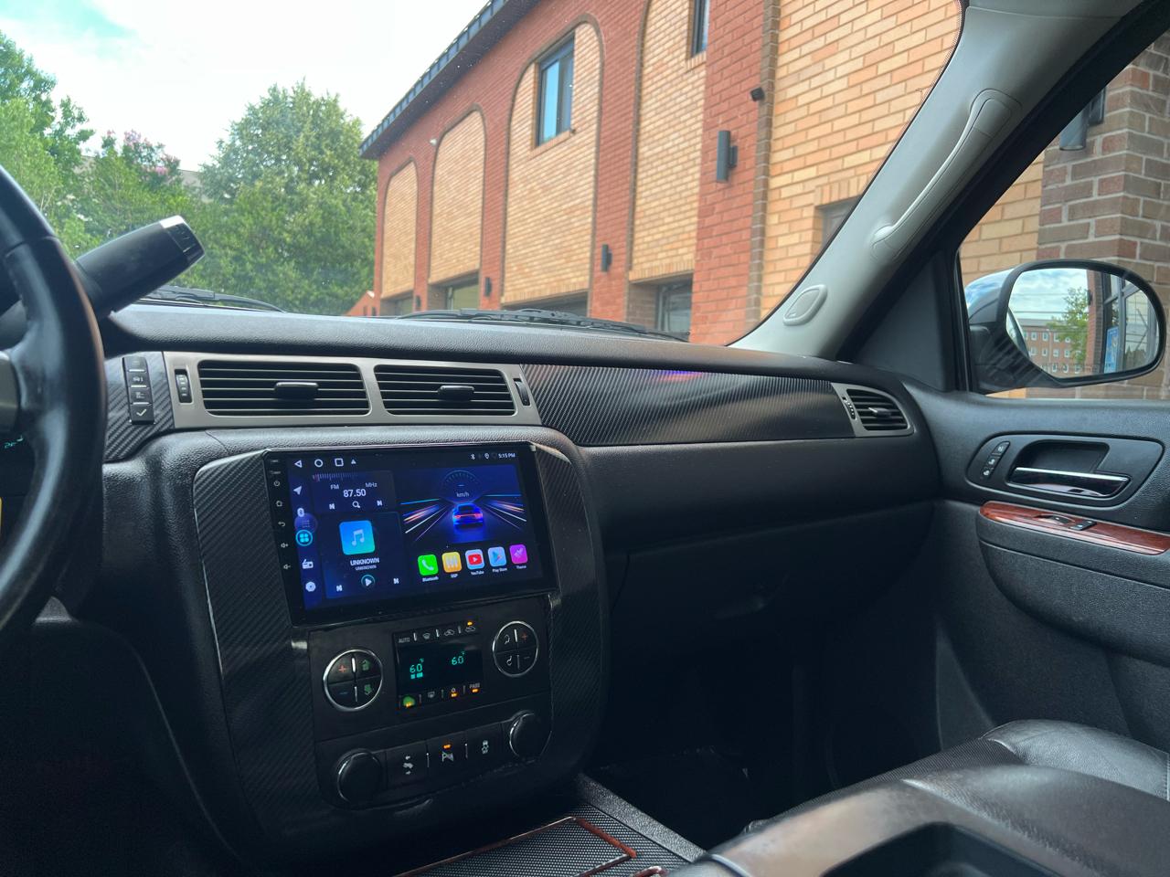 Chevrolet Avalanche LTZ 4WD 2013