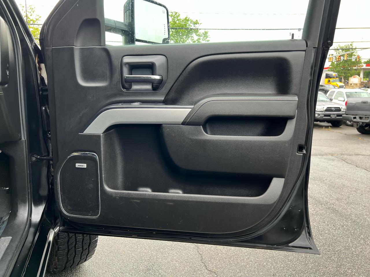 Chevrolet Silverado 2500HD LTZ Double Cab 4WD 2015