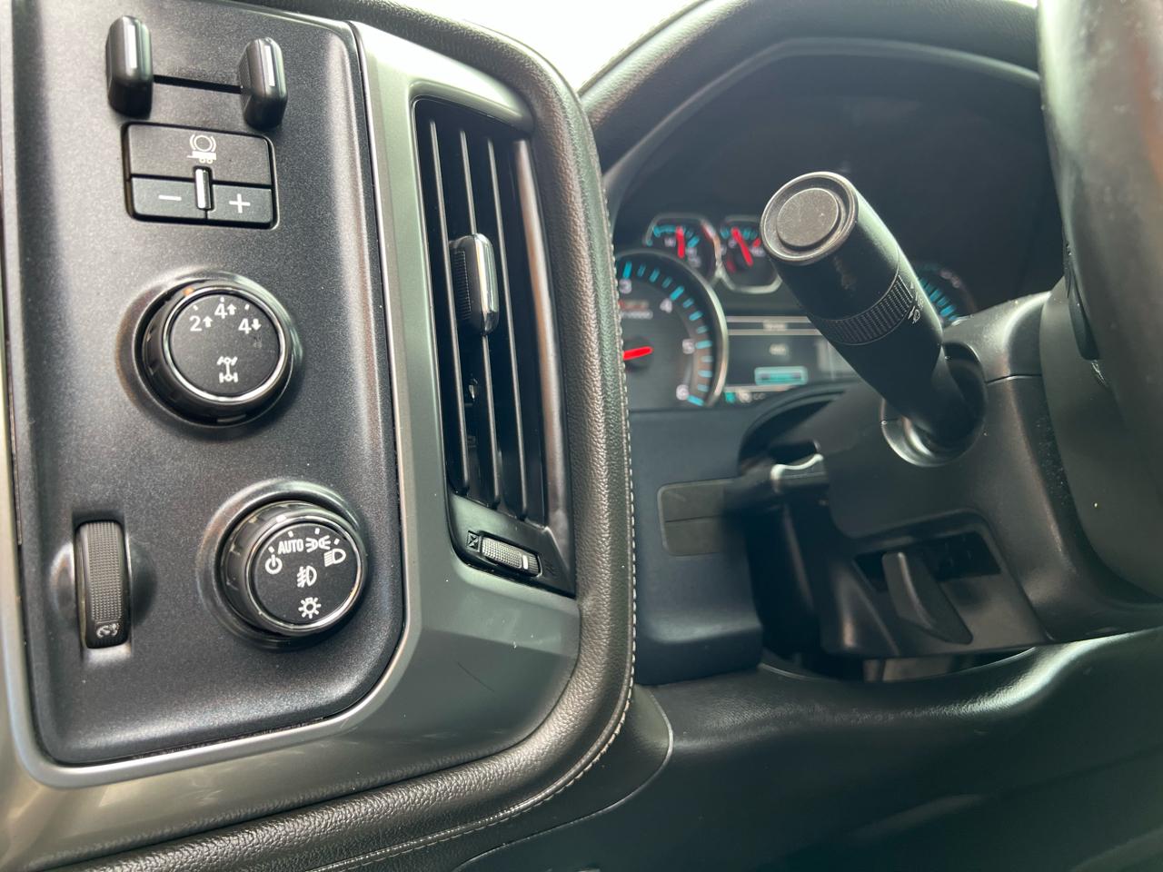 Chevrolet Silverado 2500HD LTZ Double Cab 4WD 2015