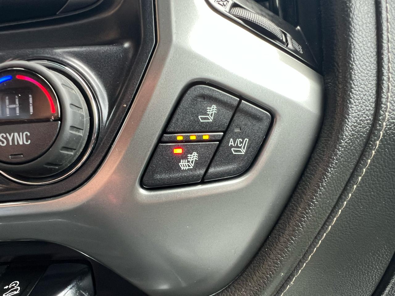 Chevrolet Silverado 2500HD LTZ Double Cab 4WD 2015