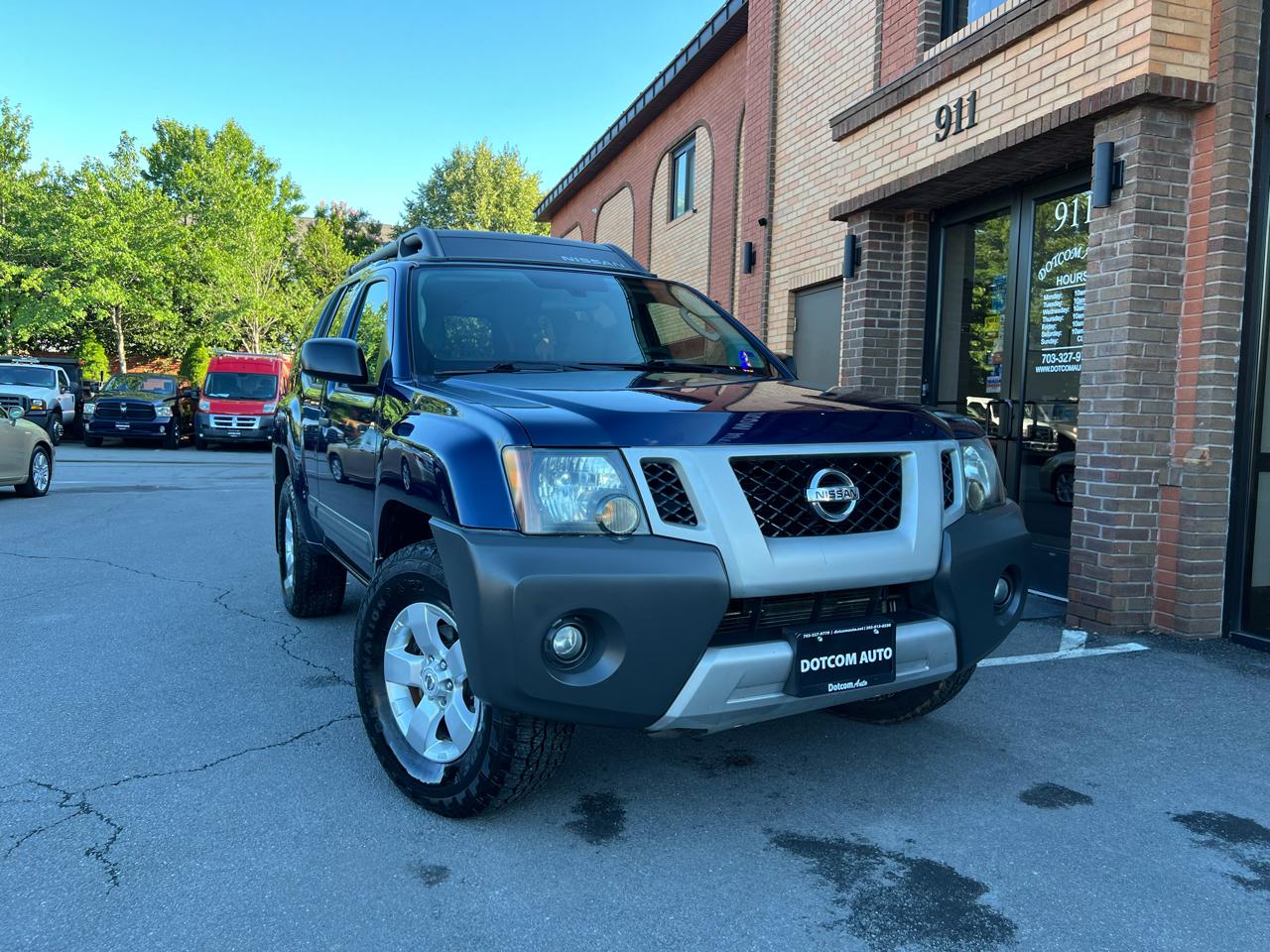 Nissan Xterra X 4WD 2010