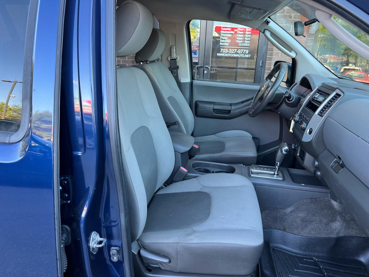 Nissan Xterra X 4WD 2010