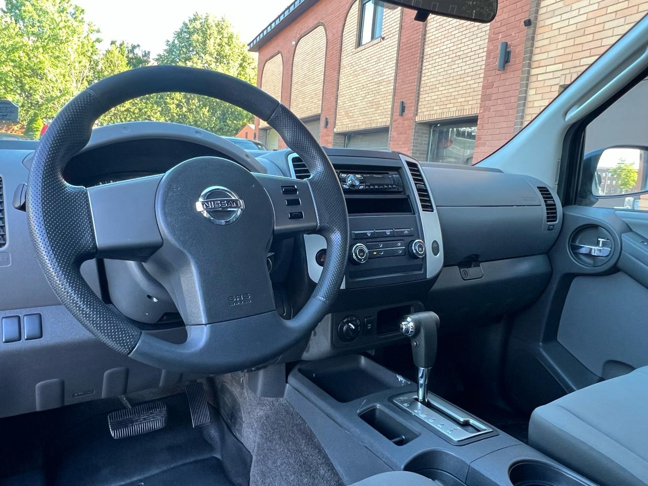 Nissan Xterra X 4WD 2010