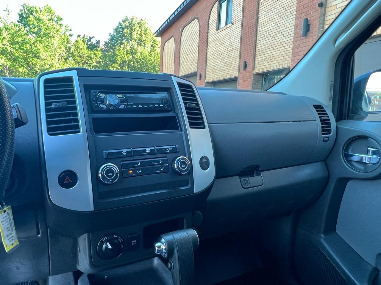 Nissan Xterra X 4WD 2010