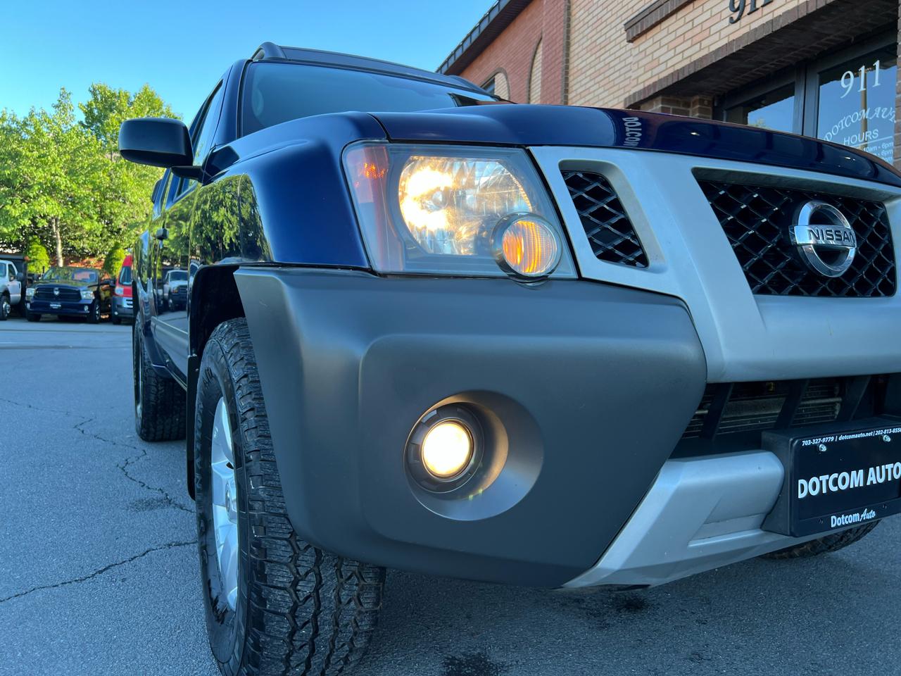 Nissan Xterra X 4WD 2010