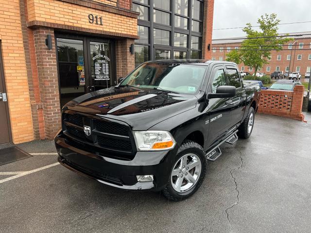 2012 RAM 1500 ST Crew Cab 4WD