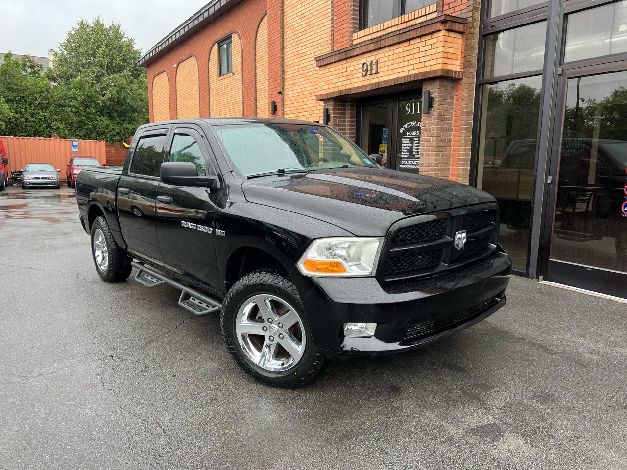 RAM 1500 ST Crew Cab 4WD 2012