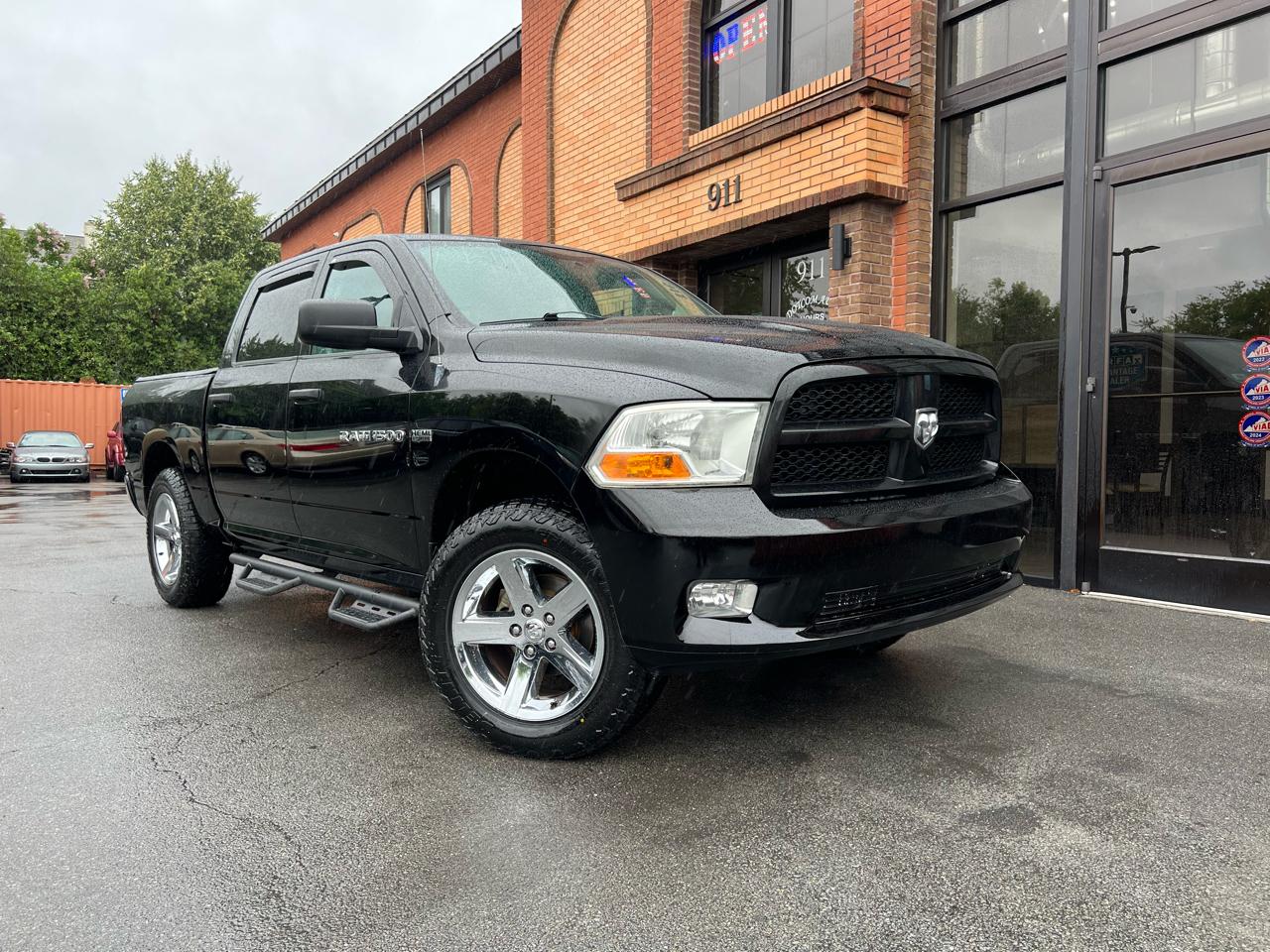 RAM 1500 ST Crew Cab 4WD 2012