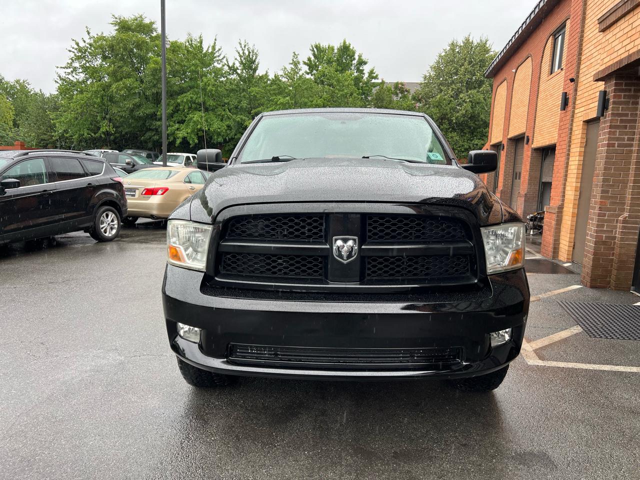 RAM 1500 ST Crew Cab 4WD 2012