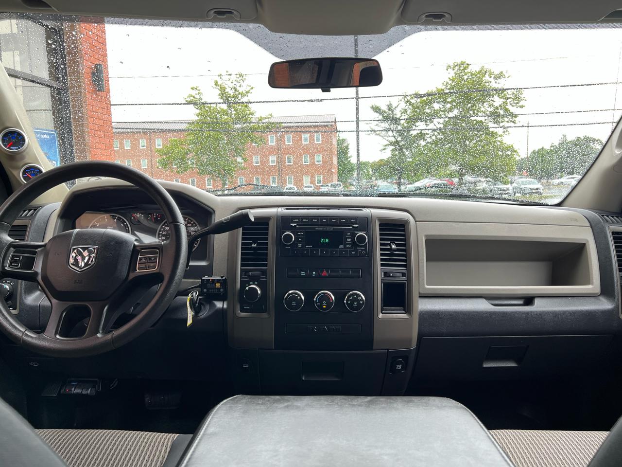 RAM 1500 ST Crew Cab 4WD 2012