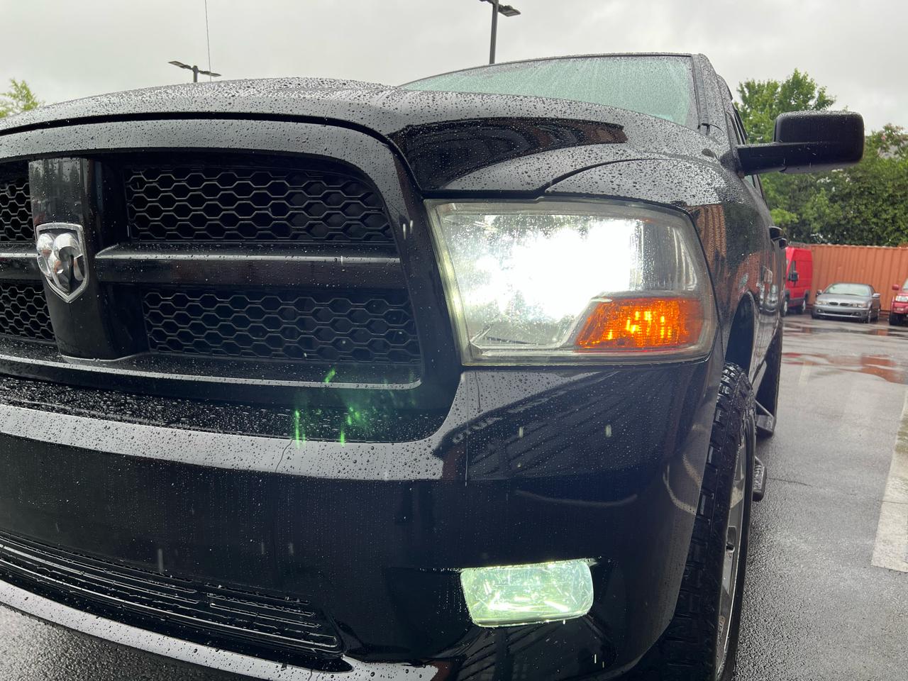 RAM 1500 ST Crew Cab 4WD 2012