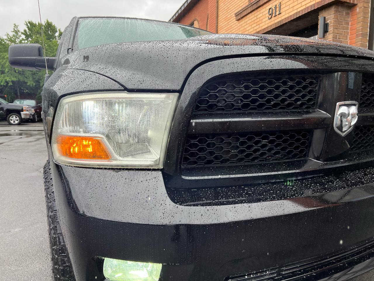 RAM 1500 ST Crew Cab 4WD 2012