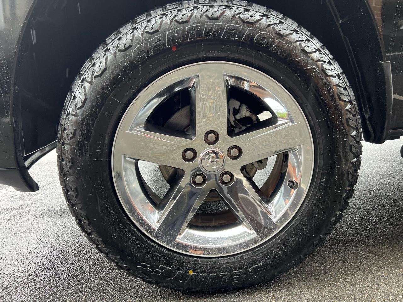 RAM 1500 ST Crew Cab 4WD 2012