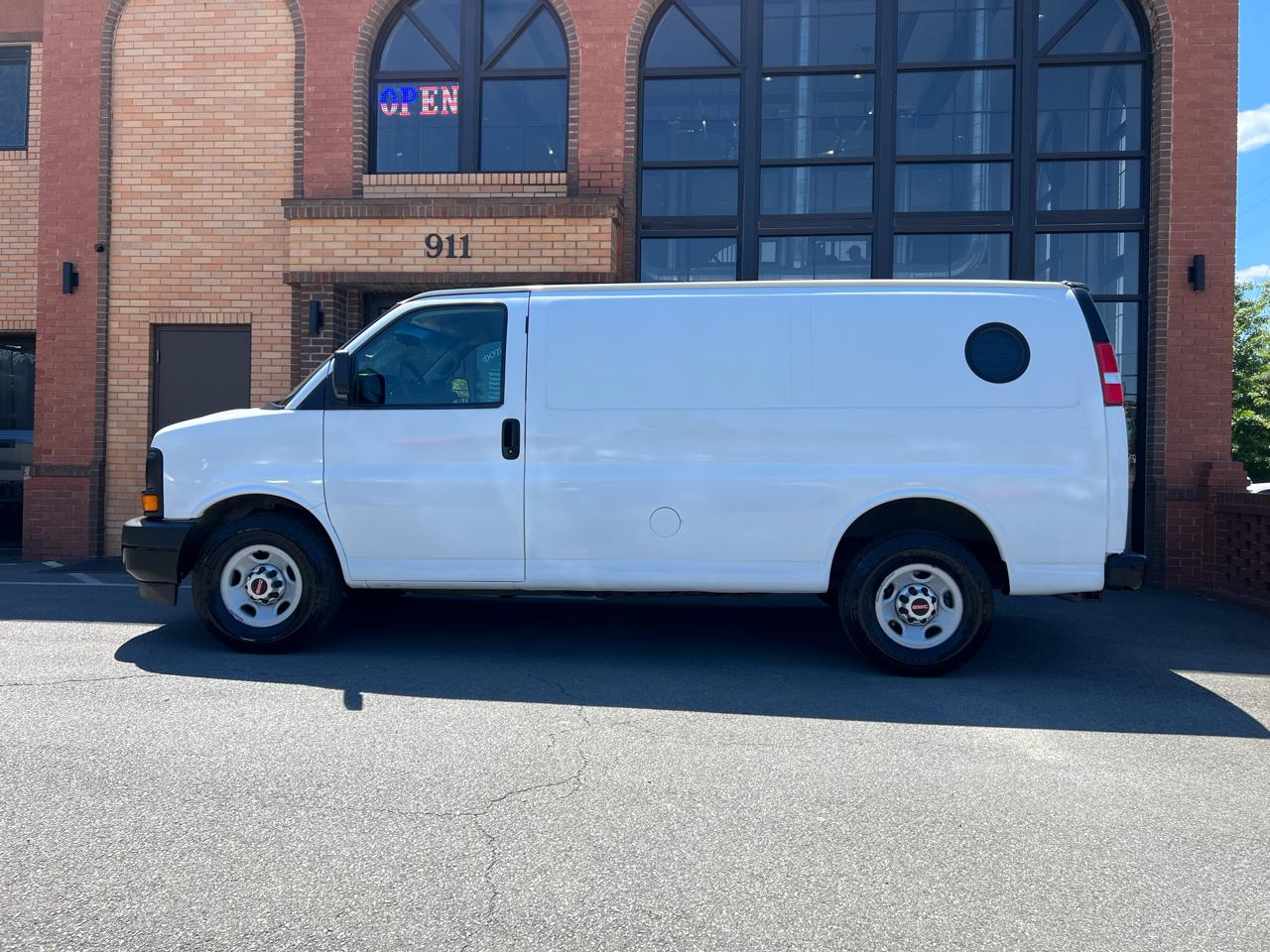 GMC Savana G2500 Cargo 2017