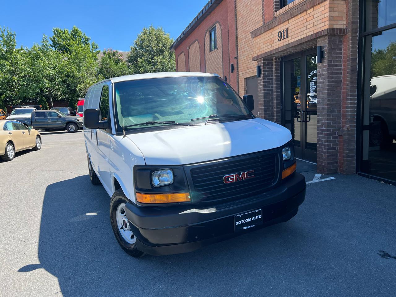 GMC Savana G2500 Cargo 2017