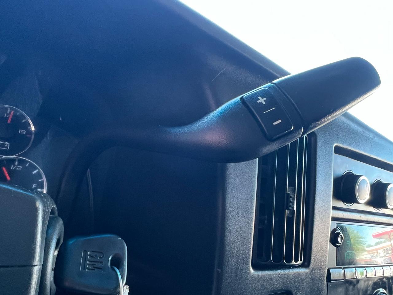 GMC Savana G2500 Cargo 2017