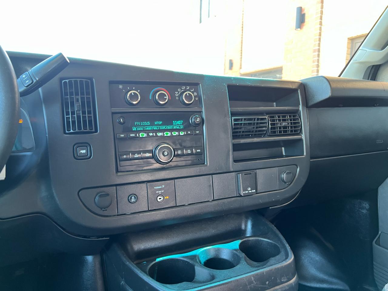 GMC Savana G2500 Cargo 2017
