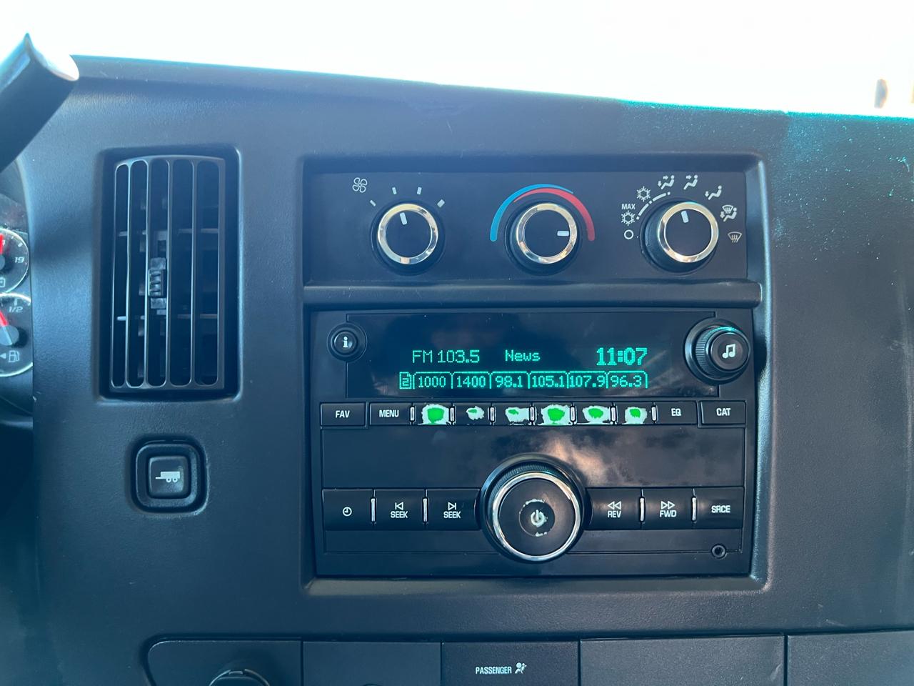 GMC Savana G2500 Cargo 2017