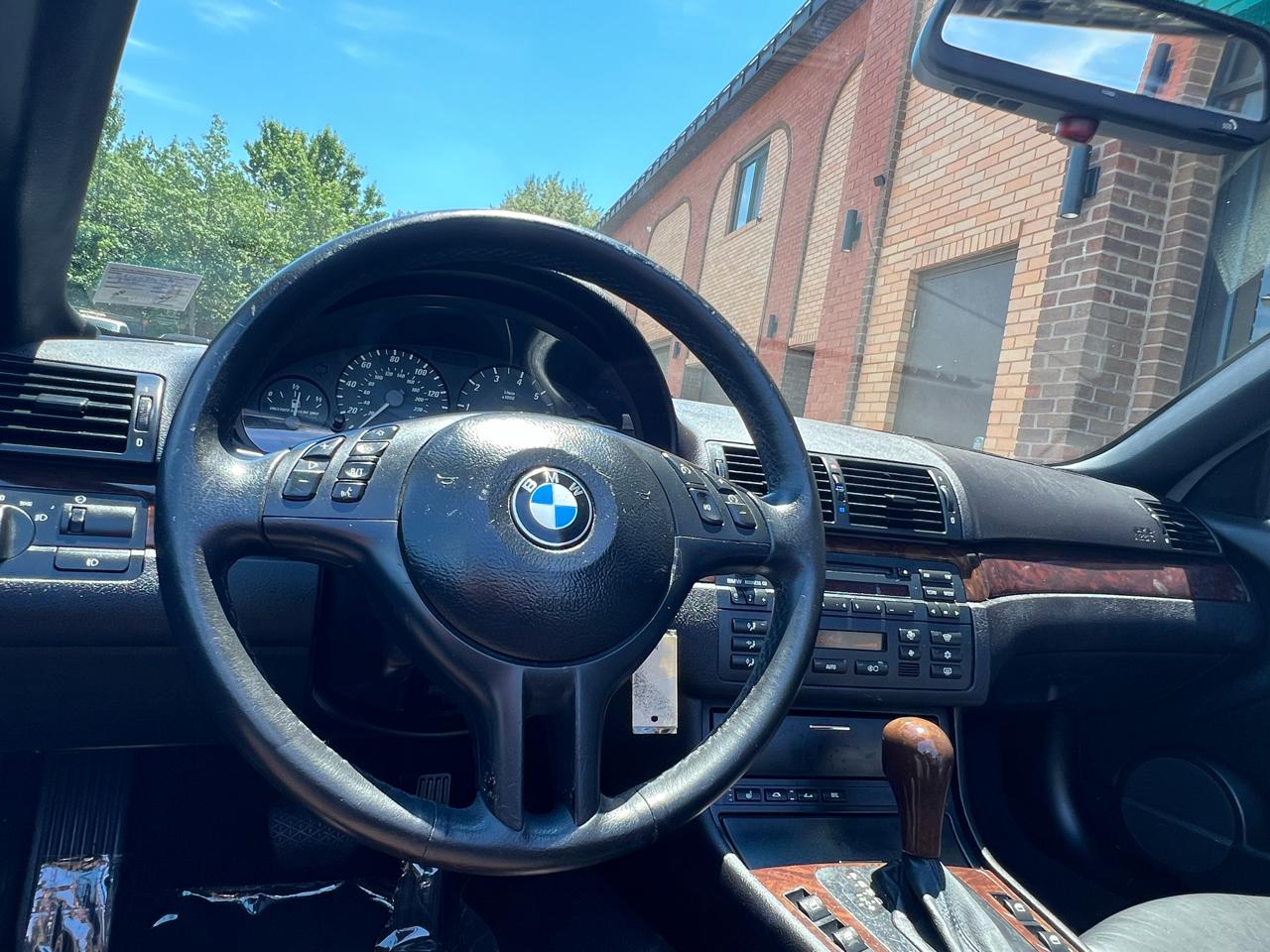 BMW 3-Series 325Ci convertible 2004