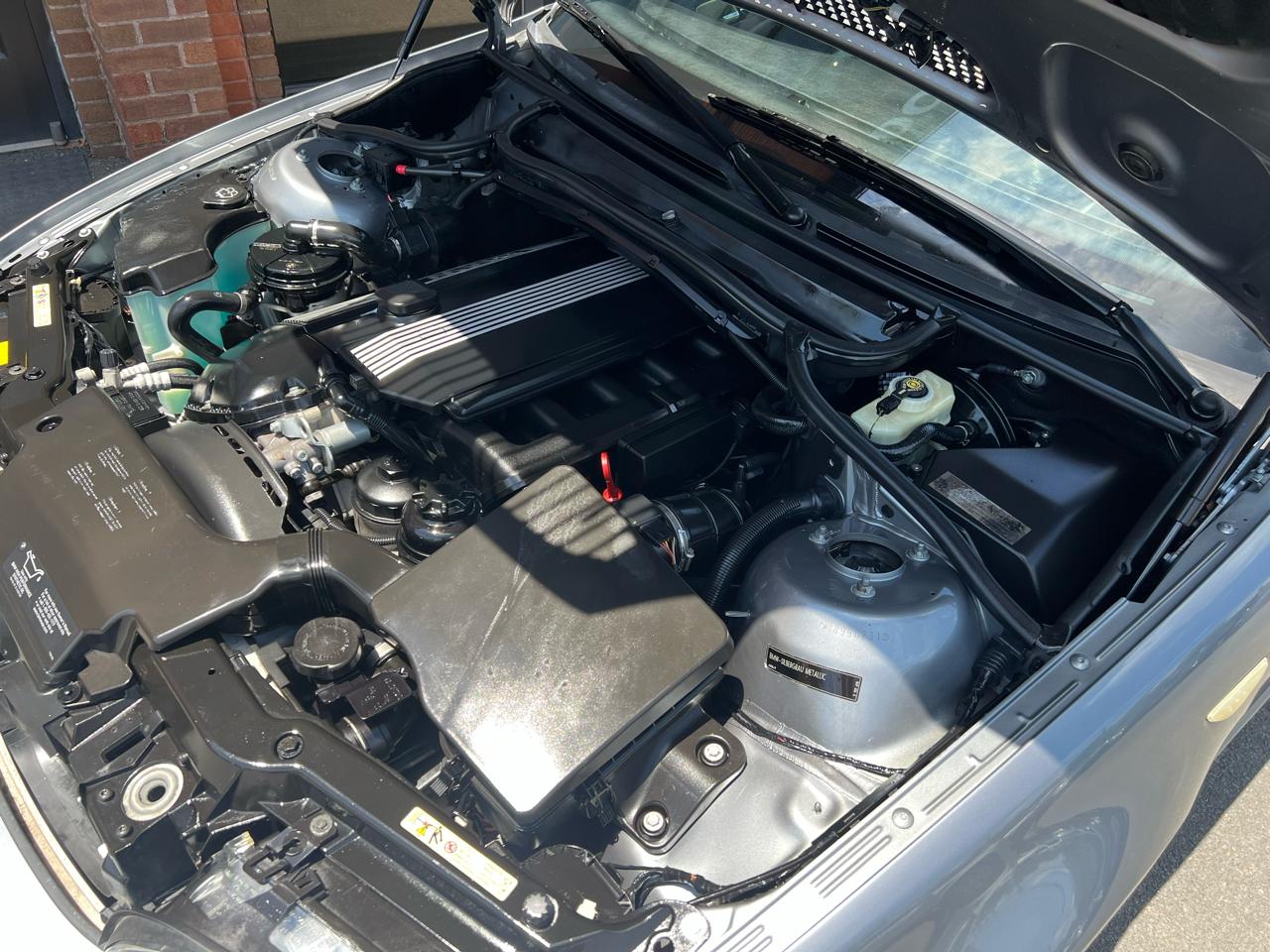 BMW 3-Series 325Ci convertible 2004