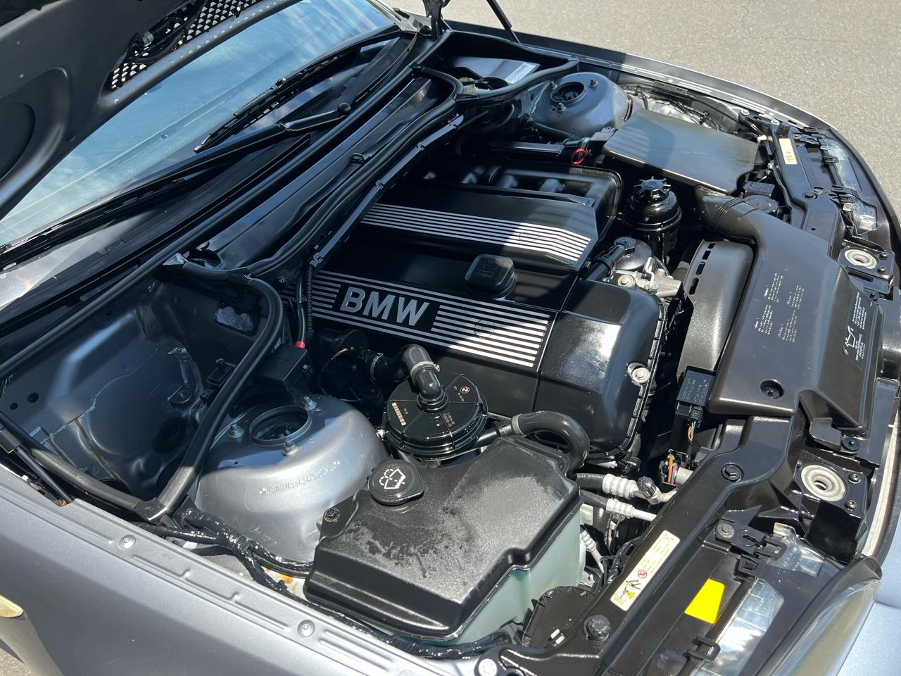 BMW 3-Series 325Ci convertible 2004