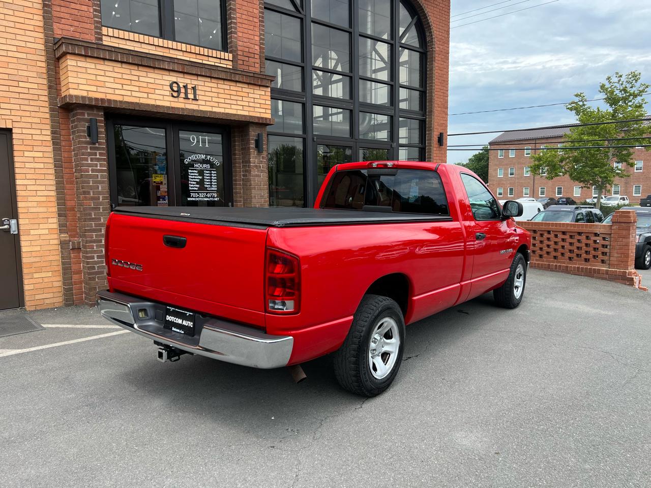 Dodge Ram 1500 SLT Plus Short Bed 2WD 2002