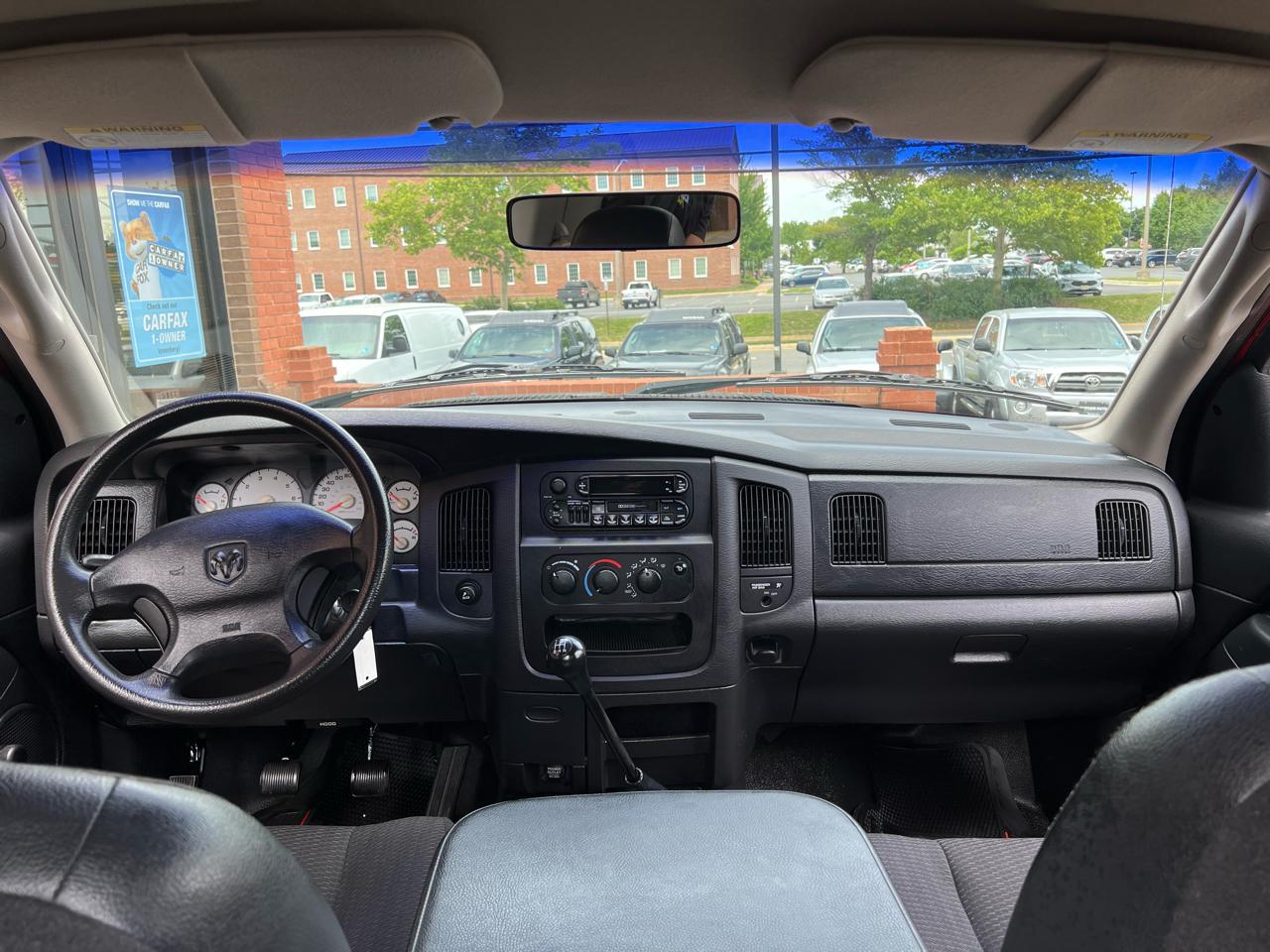 Dodge Ram 1500 SLT Plus Short Bed 2WD 2002