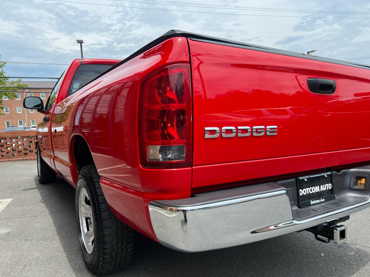 Dodge Ram 1500 SLT Plus Short Bed 2WD 2002