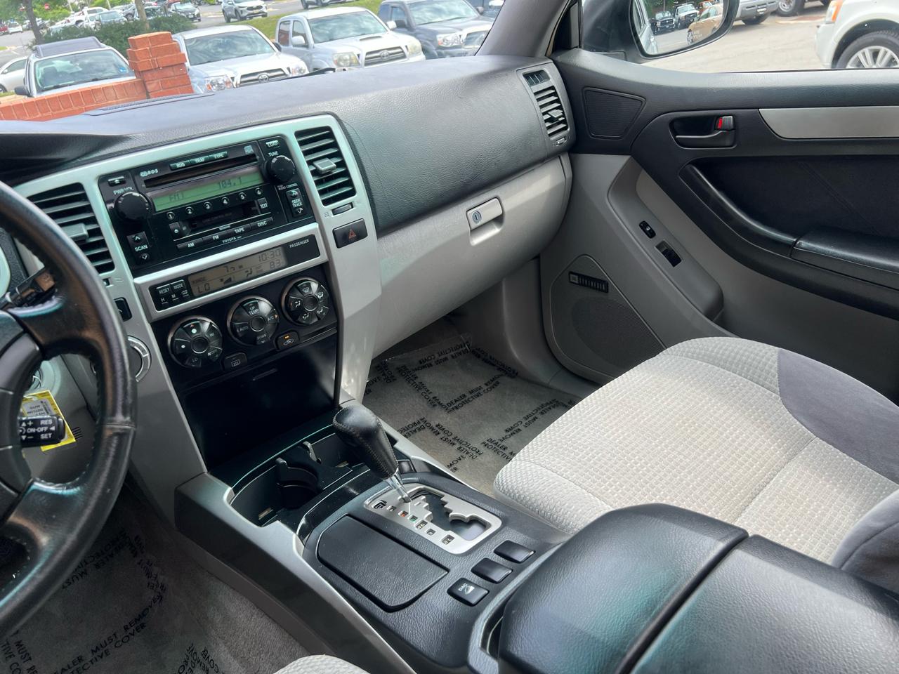 Toyota 4Runner SR5 4WD 2003
