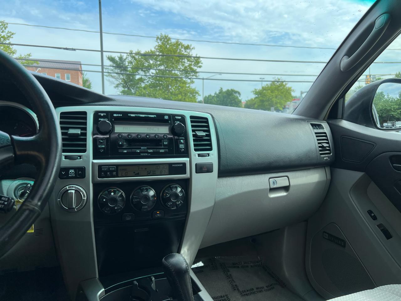 Toyota 4Runner SR5 4WD 2003