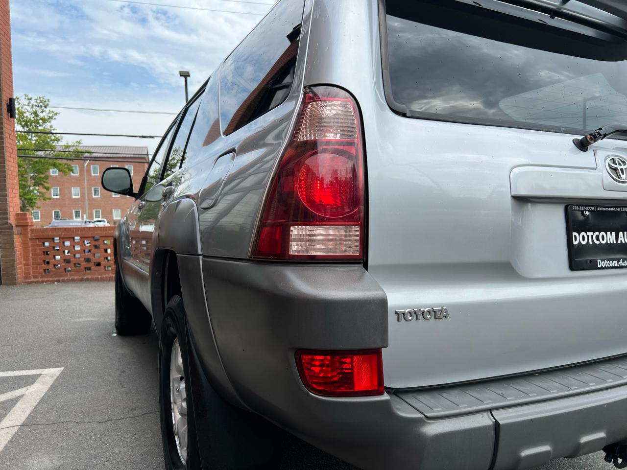 Toyota 4Runner SR5 4WD 2003