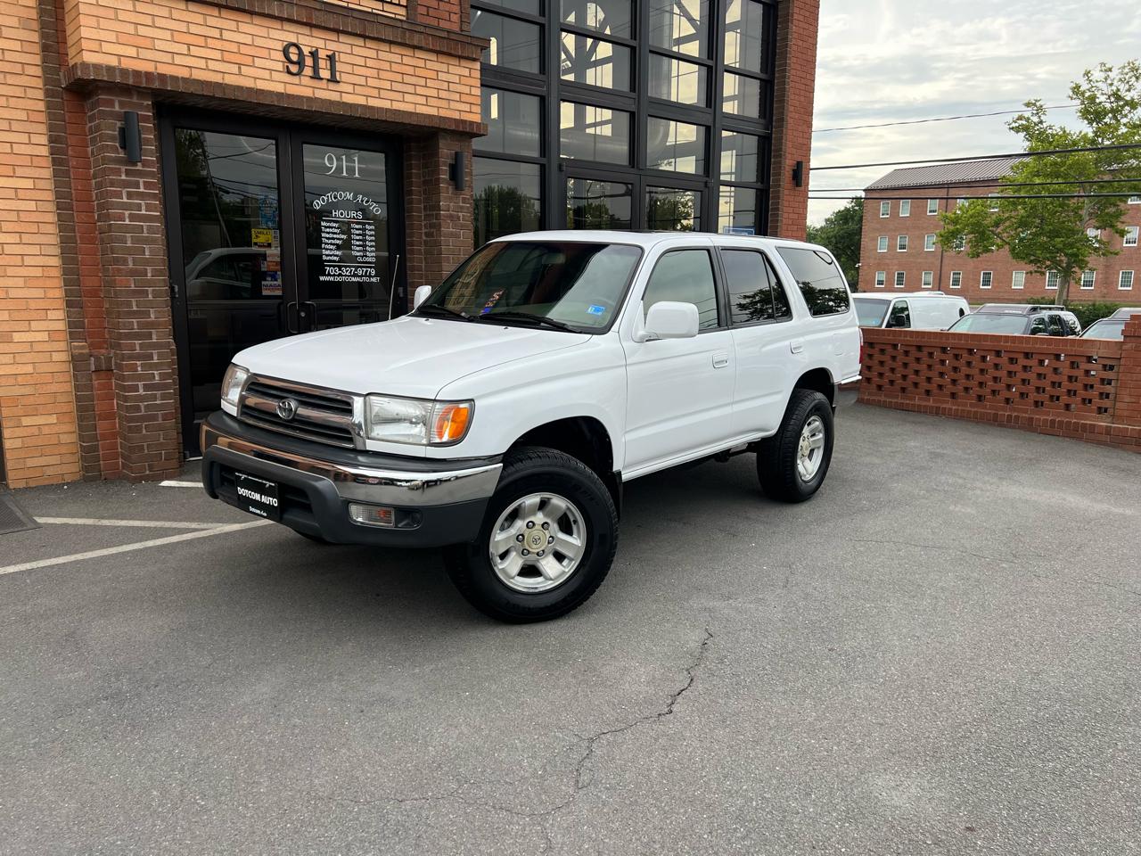Toyota 4Runner SR5 4WD 1999