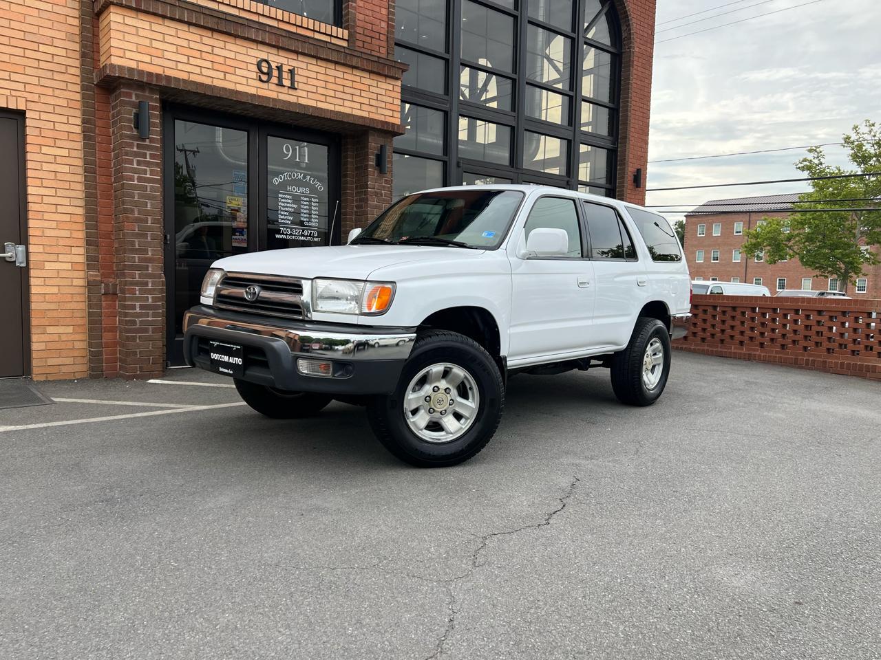 Toyota 4Runner SR5 4WD 1999