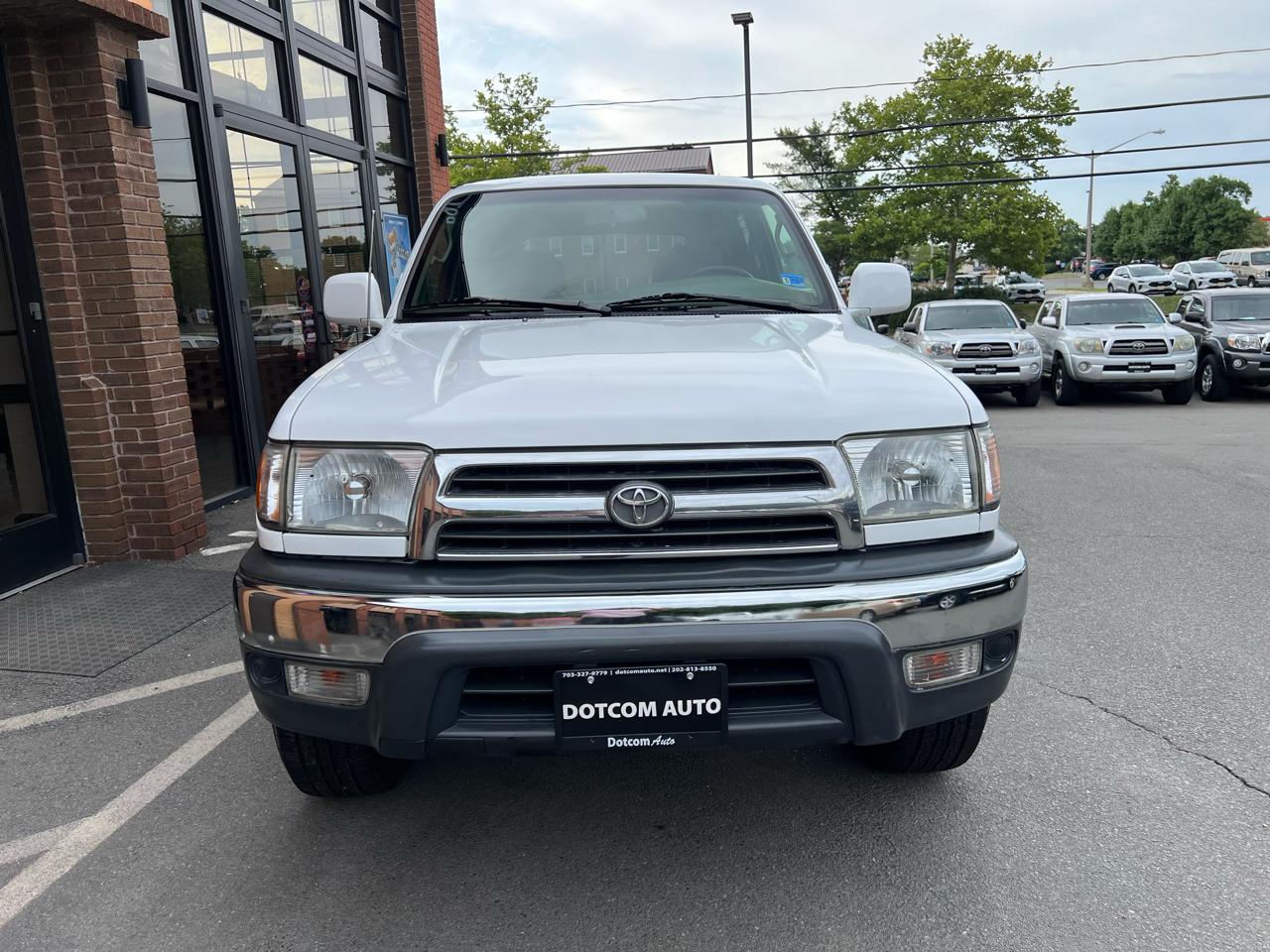 Toyota 4Runner SR5 4WD 1999