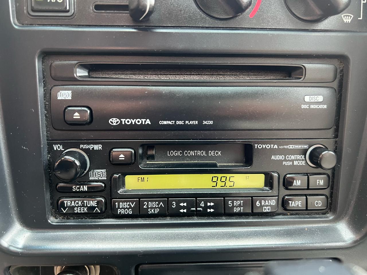 Toyota 4Runner SR5 4WD 1999