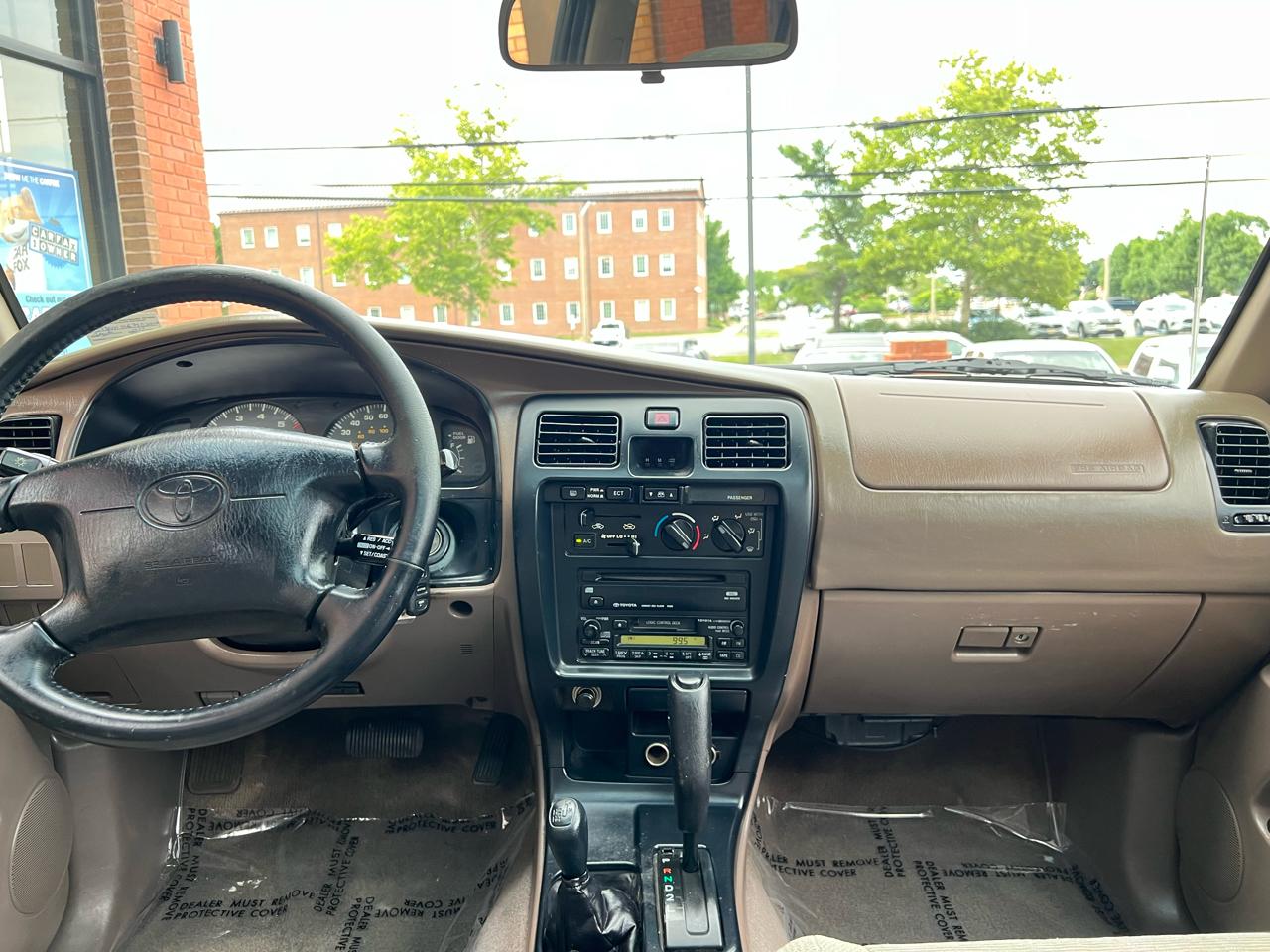 Toyota 4Runner SR5 4WD 1999