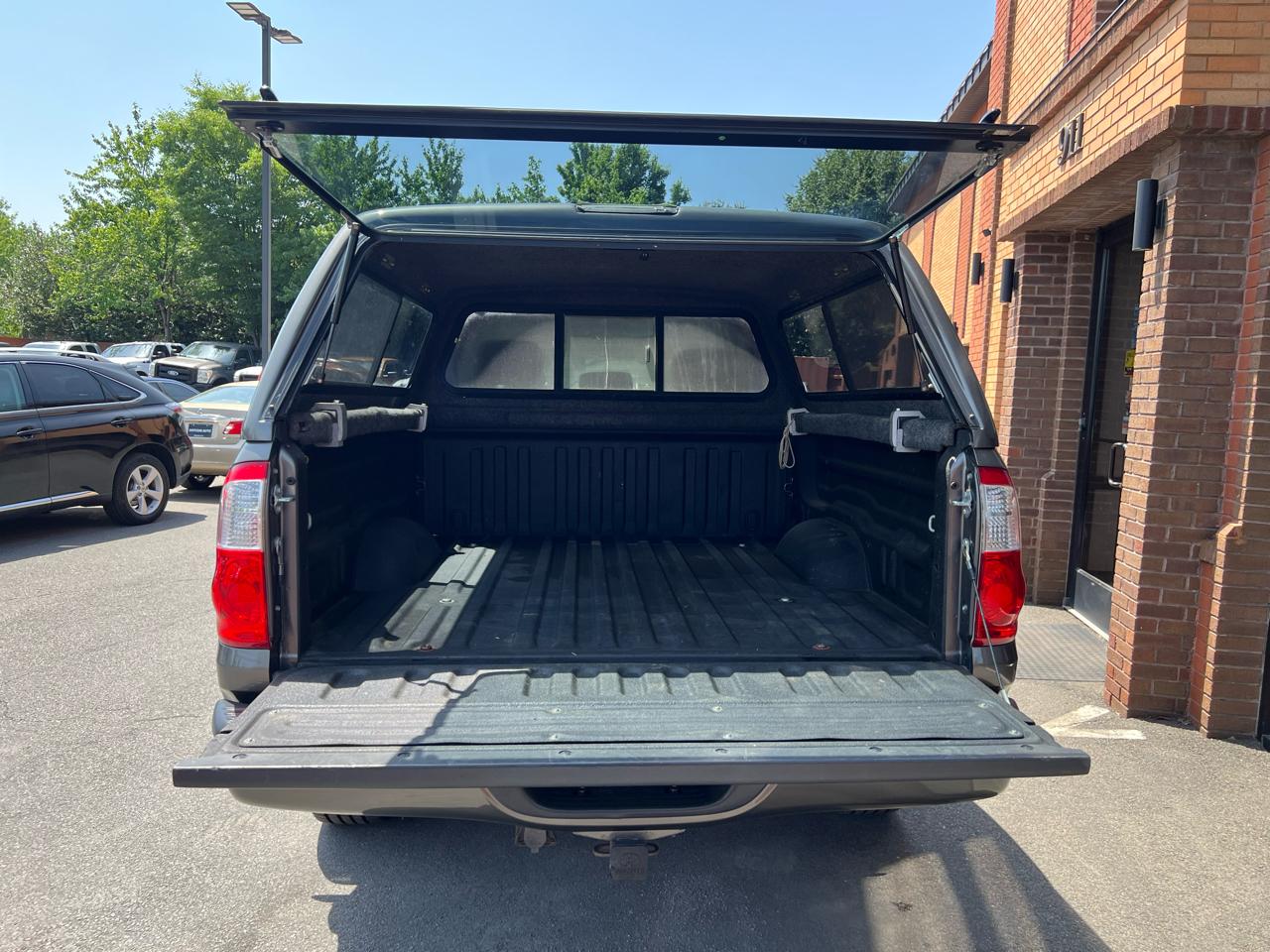 Toyota Tundra Limited Double Cab 4WD 2006