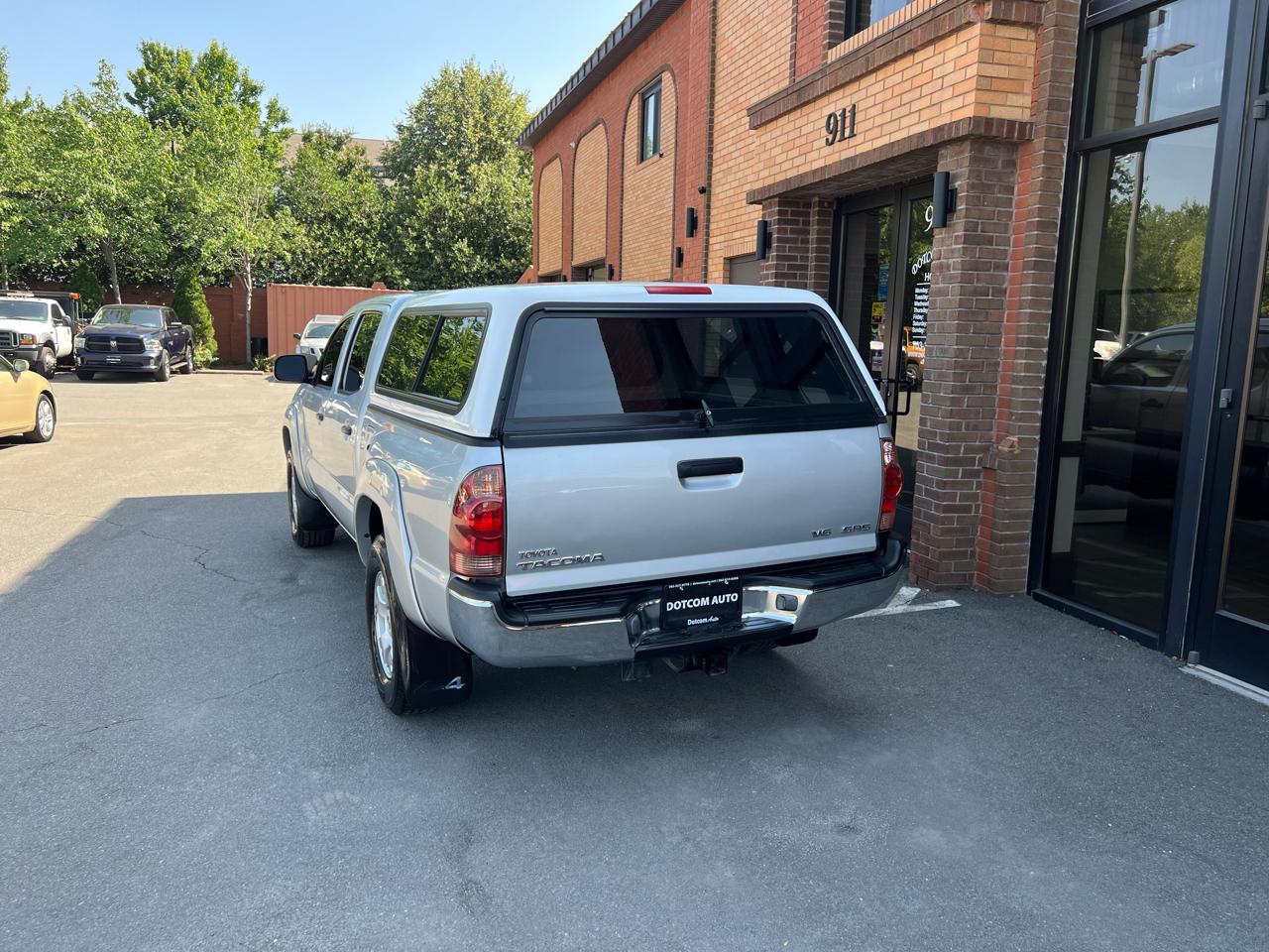 Toyota Tacoma Double Cab V6 4WD 2006
